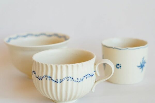 【期間限定のご案内】 3/12（木）〜3/26（木）「伊神依知子の器」